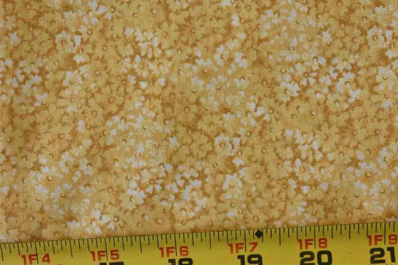 By 1/2 Yd, Yellow & Gold Calico Quilt Cotton, P8502 Flowering Plants