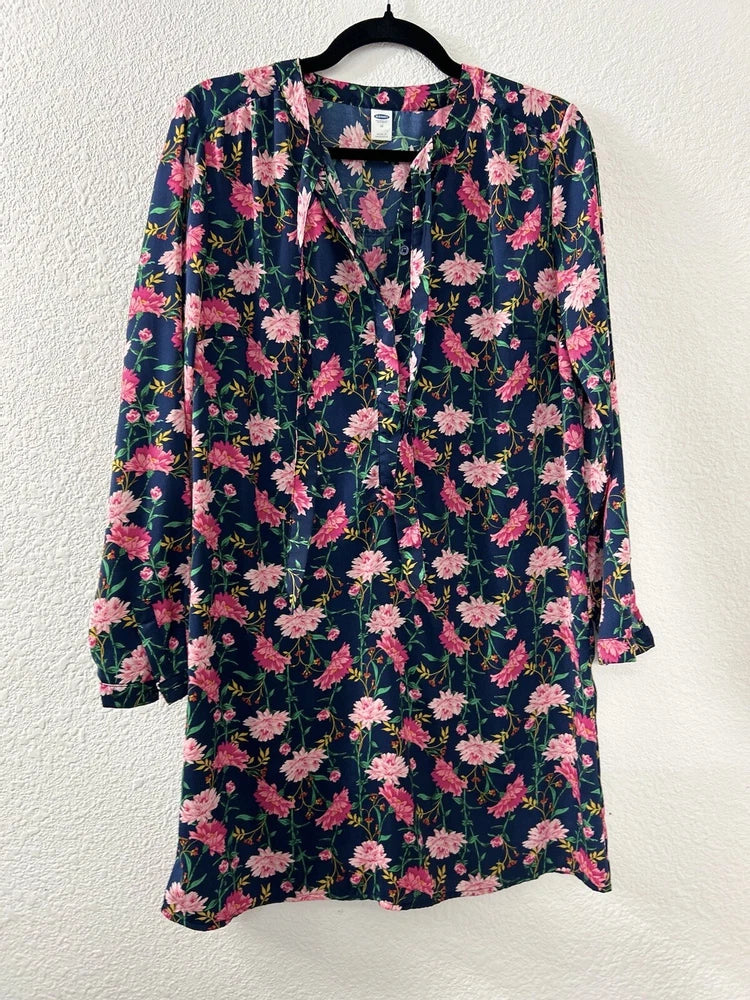Old Navy Dress Navy With Carnation Flowers In Pink Long Sleeve Size M Carnation