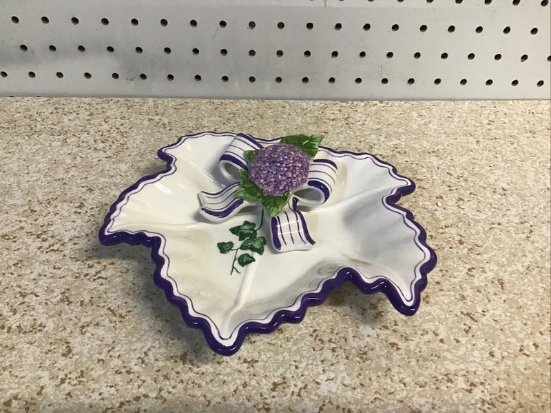 RARE! HTF BELLA CASA BY GANZ CERAMIC LEAF SHAPED DISH 3D PURPLE HYDRANGEA FLOWER Hydrangea