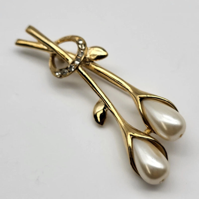 Lovely vintage cala lily flower brooch pin faux pearl peace lilies bridal elegat Lily
