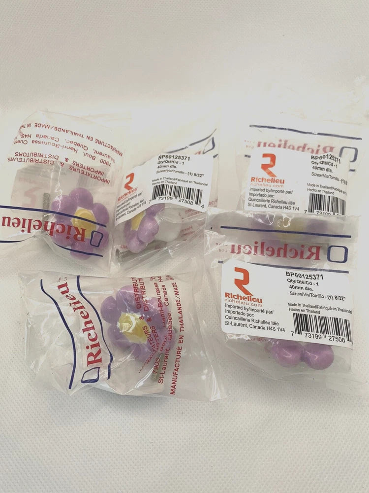 Richelieu Purple Daisy Drawer Pull Ceramic Knob Flower Lot of 5 BP60125371 Retro Daisies