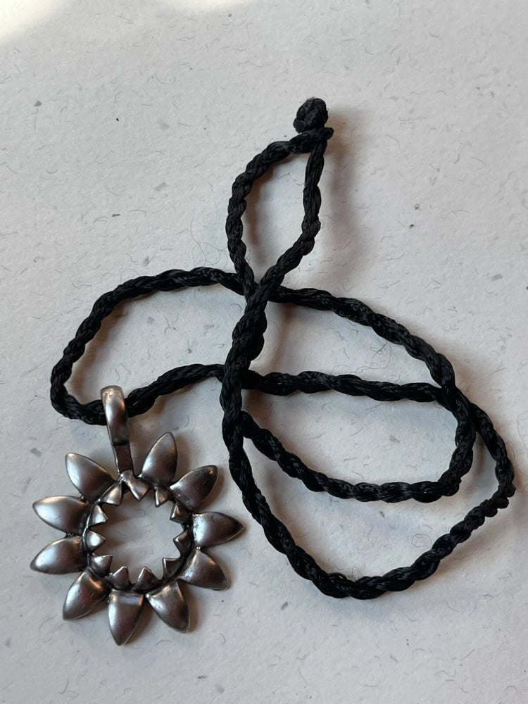 Twist Black Cord w Sunflower Flower Pendant Necklace Ð cord is 17 inches long Ð Sunflower