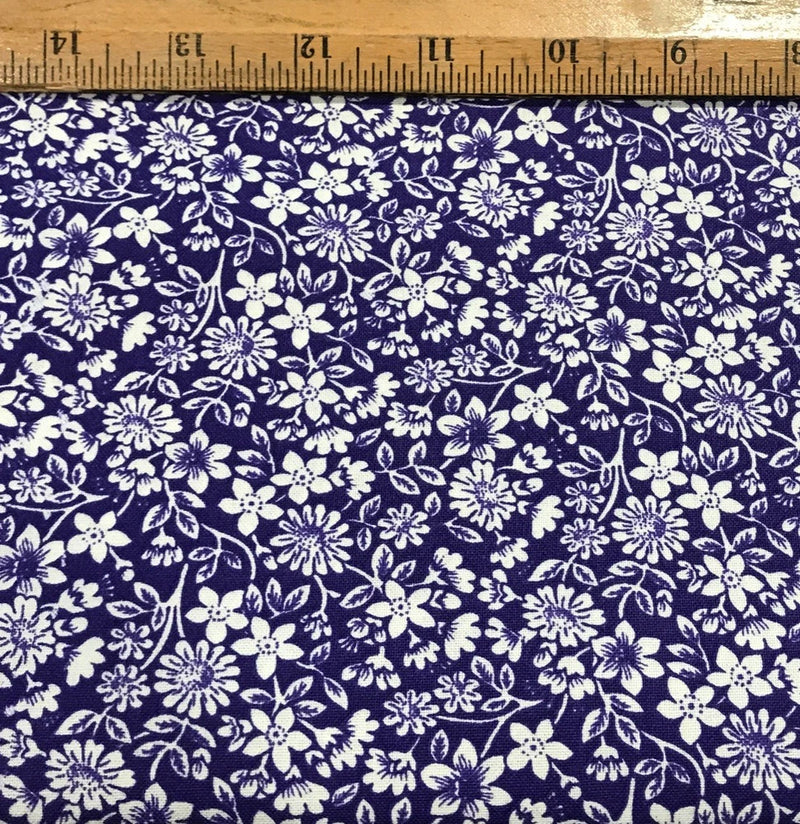 Floral Purple 100% cotton fabric sold by the yard #2308 Flowering Plants