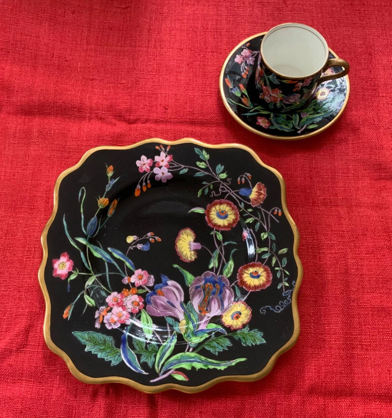 RARE WEDGWOOD W1368 HAND ENAMELED RANUNCULUS BLACK FLORAL SET 12 PLATES 8 CUPS Ranunculus