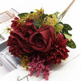 Artificial Flowers Bouquet European-Style Holding Exquisite Roses Wedding Bouquet