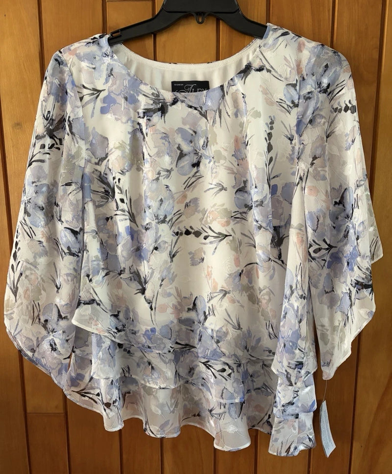 Ivory and blue floral chiffon blouse with 3/4 sleeves, pullover