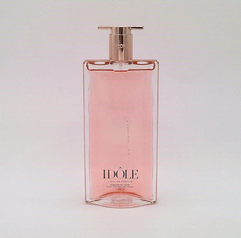 Lancôme Idôle eau de parfum bottle, clear pink rectangular spray