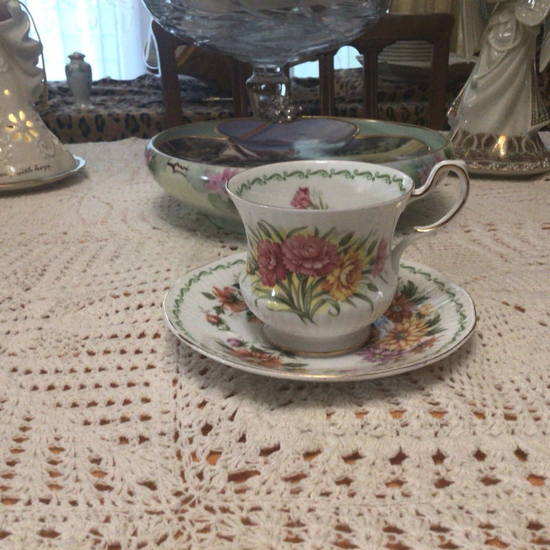 Vtg Queens Rosina China Co January Tea Cup & Saucer Special Flowers Carnation Carnation