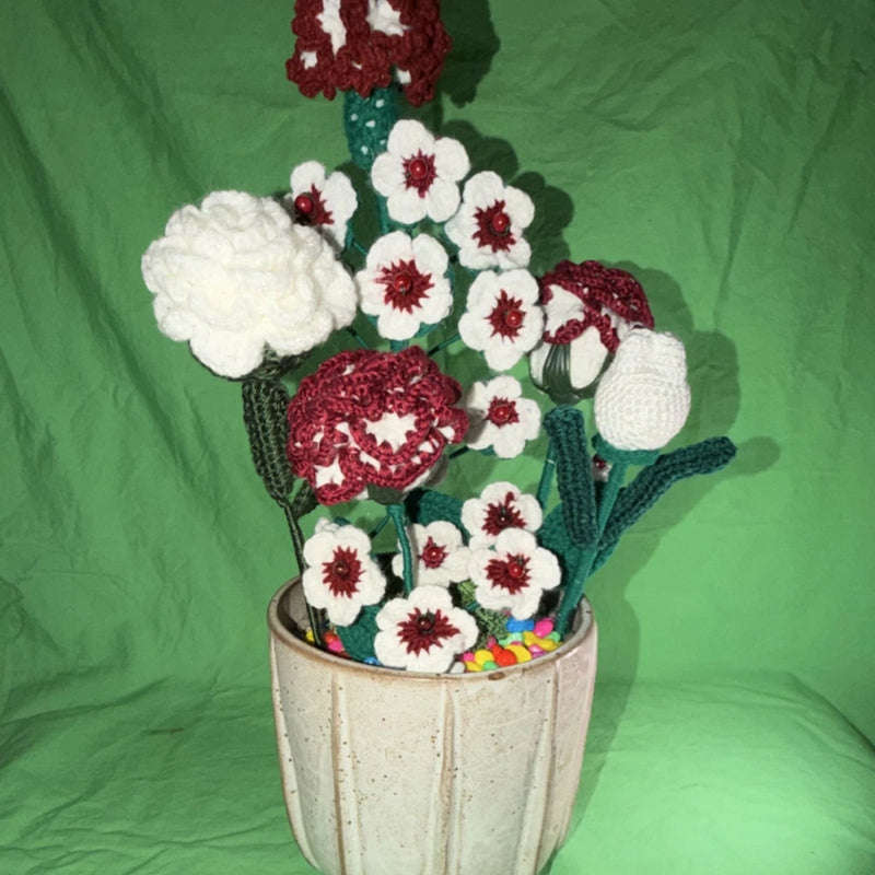 HANDMADE Yarn Rose Arrangement in Ceramic Pot Carnation