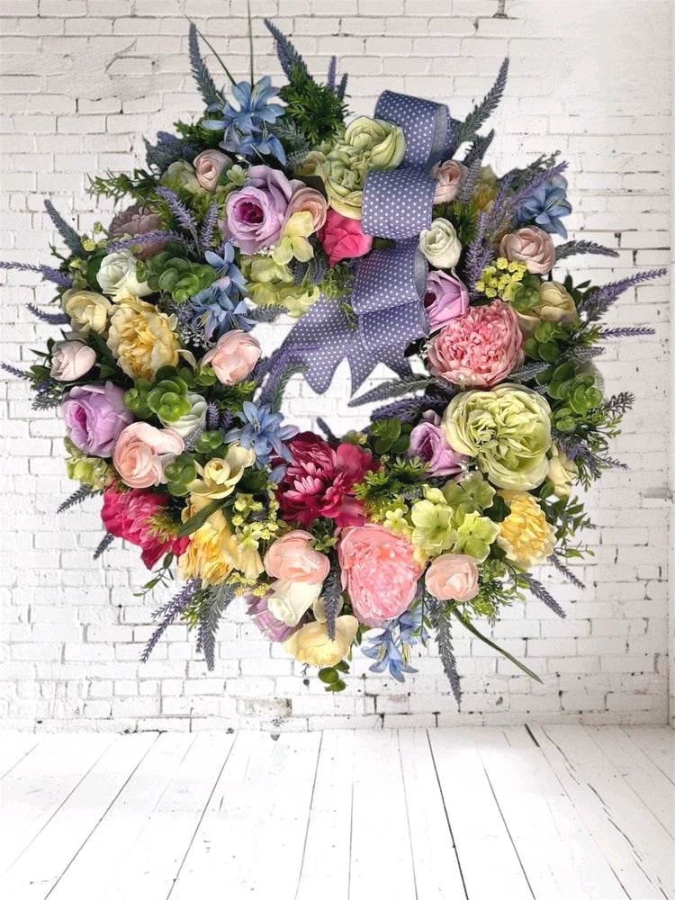 Spring Multicolor Wreath Ranunculus