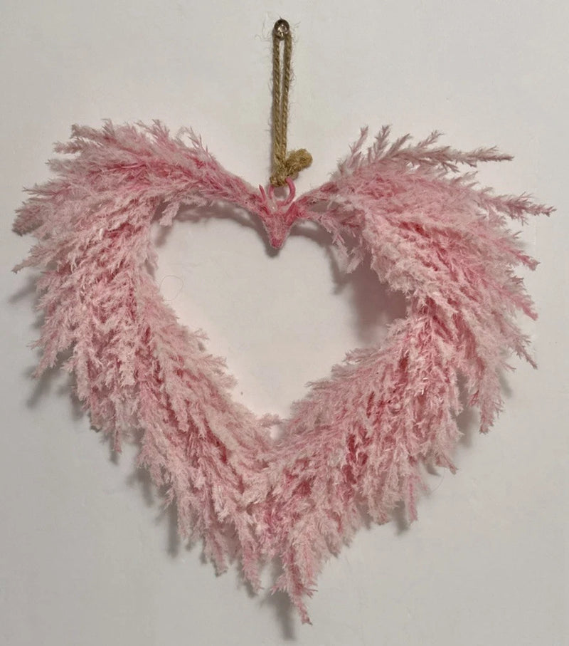 Candy Pink Faux Pampas Grass Heart Shaped Hanging Wreath 10.5Ó Pampas Grass