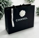 New Chanel Classic Luxury Med Shopping Gift Bag  12.75Ó x 11Ó x 4Ó  Ribbon+ Rose Roses