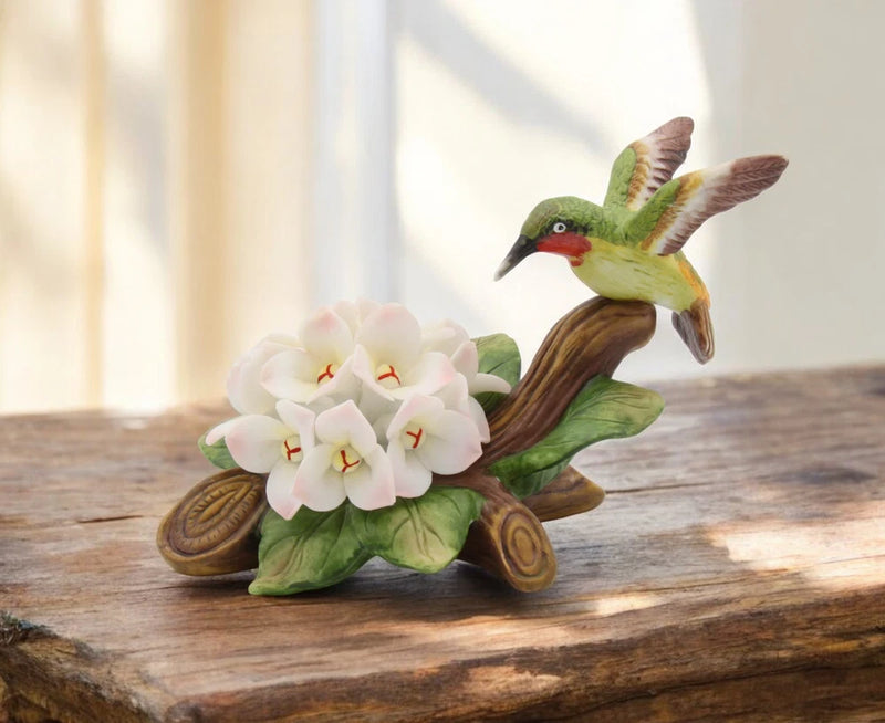 Ceramic Hummingbird with Hydrangea Flower Figurine, Garden Decor, Vintage Decor, Hydrangea