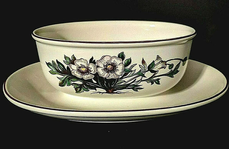 Villeroy & Boch BOTANICA GRAVY BOAT Underplate Ranunculus Glacialis 2 Avail. VGC Ranunculus
