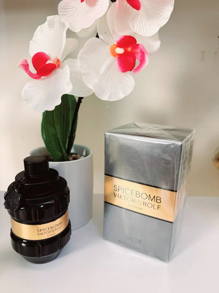 Spicebomb Viktor & Rolf Eau de Toilette Men, 3.04 oz Spray EDT