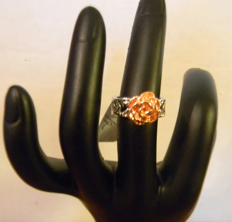 Silver-Tone ~ Pink Carnation ~ Ring Size 4.5 - #55 Unmarked Carnation