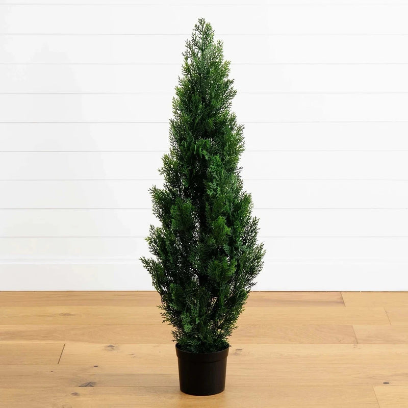 4Õ Cedar Topiary Artifical Tree UV (Indoor/Outdoor) Home Decor. Retail $109 Green Plant
