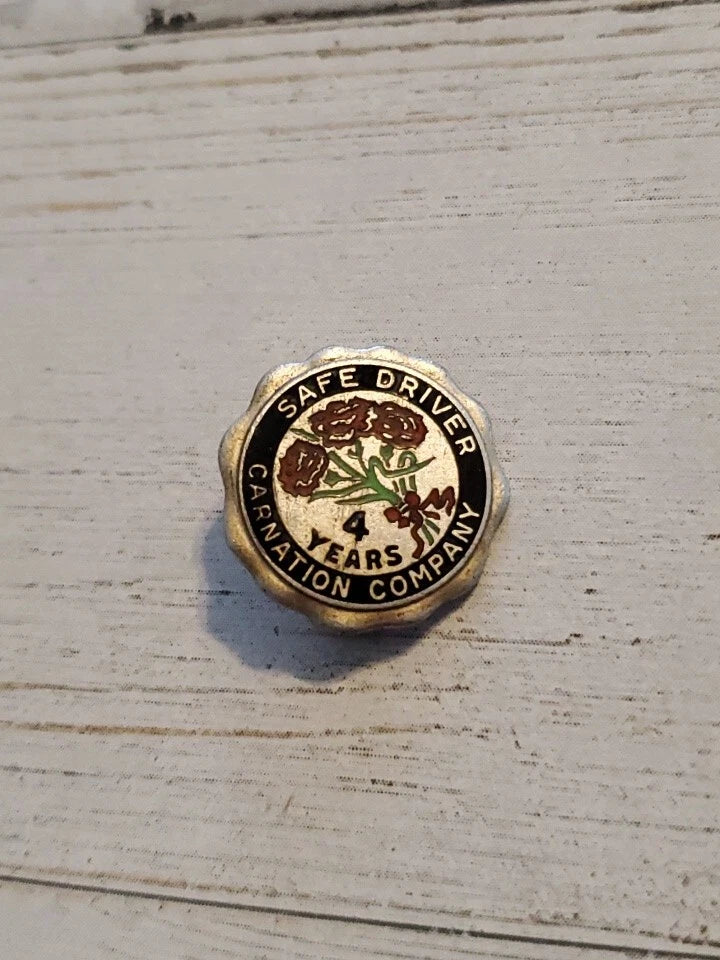 Red Flower Carnation Company Safe Driver Service Pin 4 Year Vintage W&H Co C8 Carnation