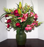 Silk Stargazer Lilies, Daylilies, Ranunculus & Alstroemeria In Green Glass Vase Ranunculus
