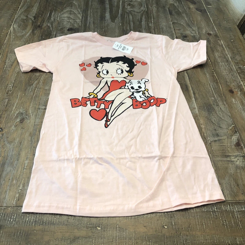 Pink Betty Boop sweetheart T-shirt with cartoon character and hearts graphic
