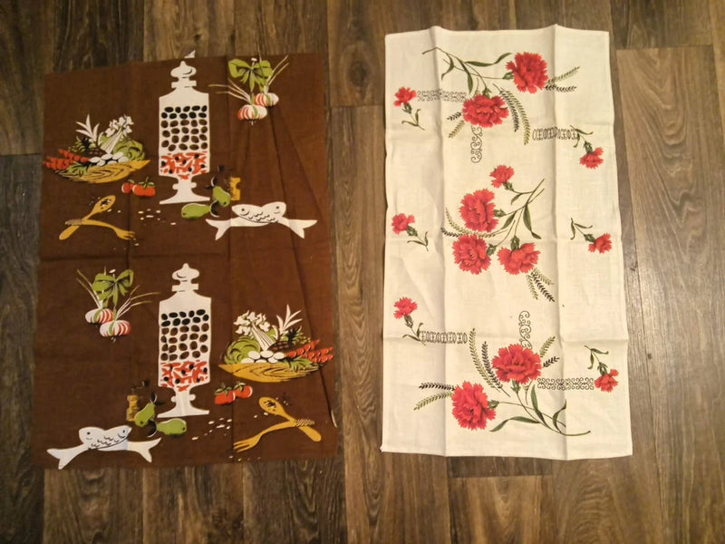 Vtg. Martex Dry me Dry  Fish Kitchen Towel & Carnation Flower lot of 2 unused Carnation