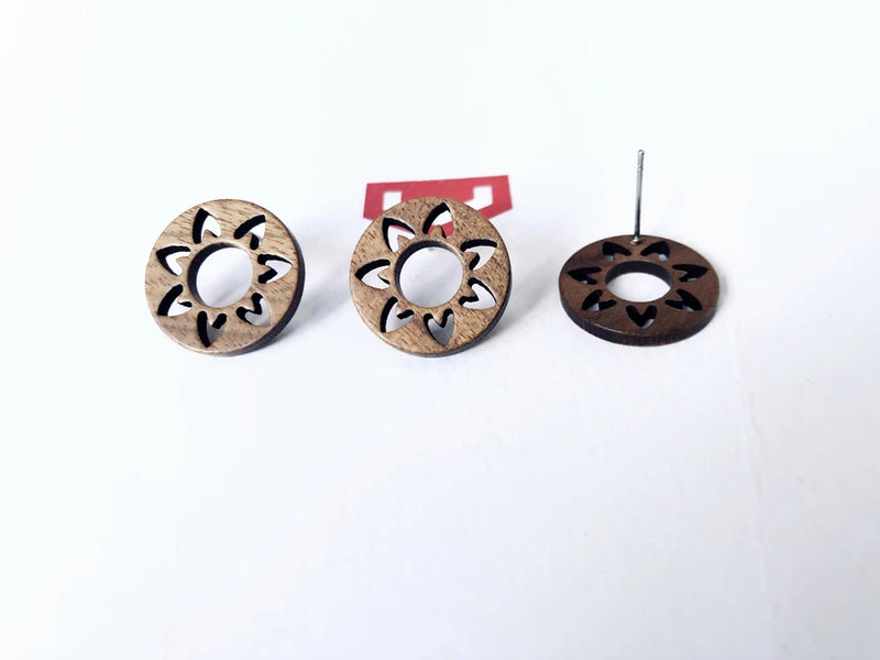 10-pack round natural brown wood sunflower stud earrings, starburst center cutout