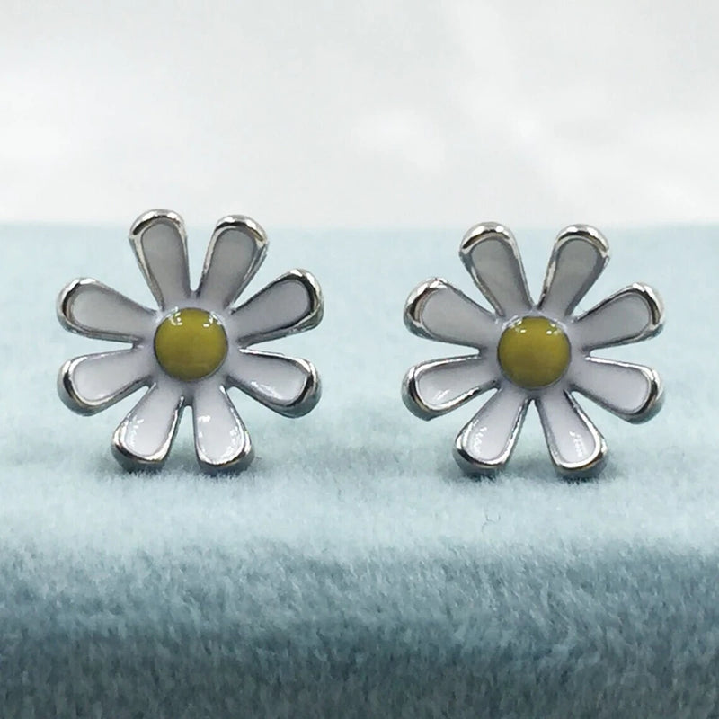 925 Sterling Silver Beautiful Sunflower White & Yellow Enamel Stud Earrings Sunflower