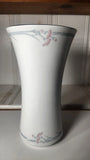 Royal Doulton Fine Bone China England 9" Vase Carnation Pattern H5084 Good!!!! Carnation