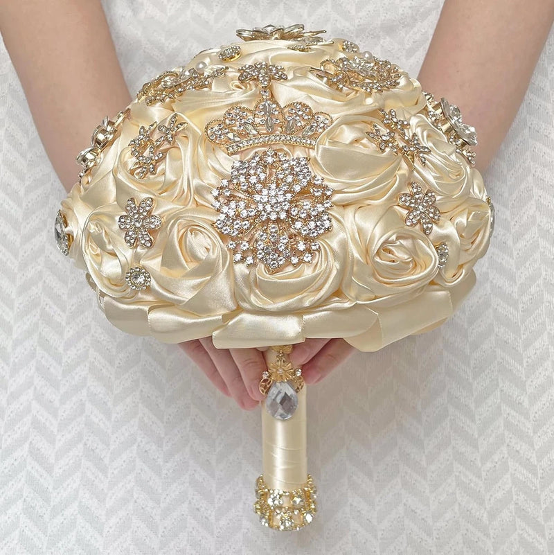 Luxury Handmade Floral Pearl Bridal Bouquet with Rhinestone Handle Bouquet