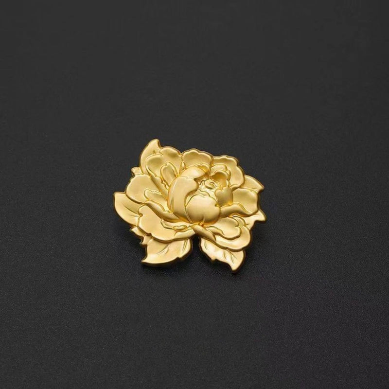 Gold-tone peony flower brooch lapel pin with raised petals