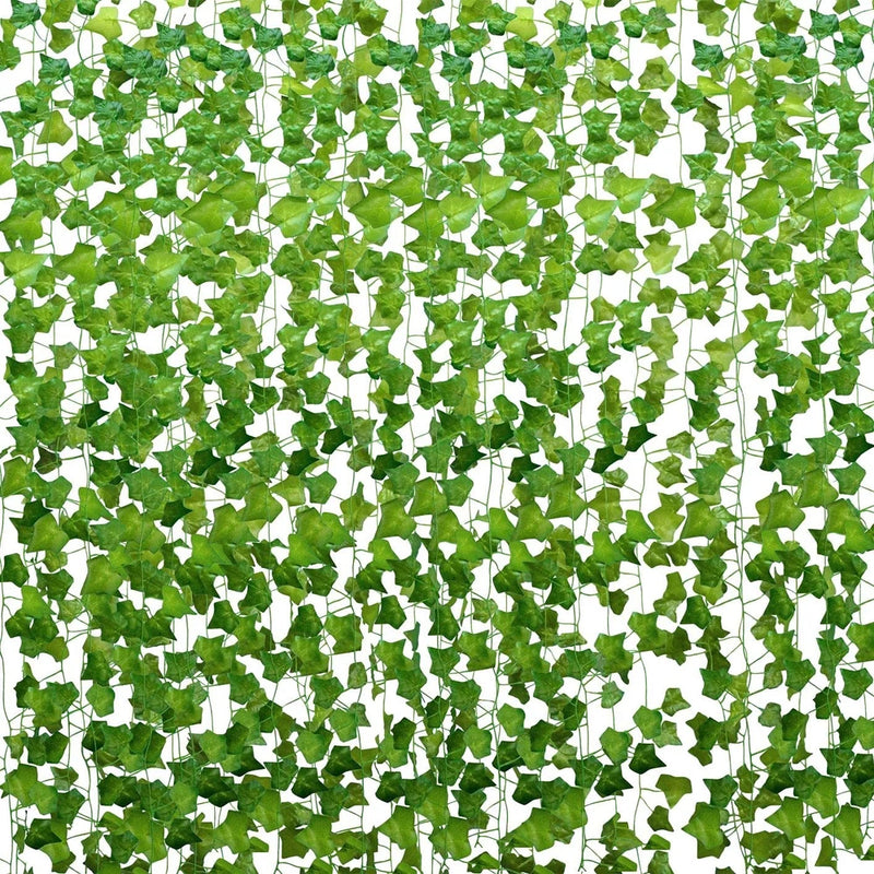 Artificial ivy garland with dense green leaf clusters, hanging vine design
