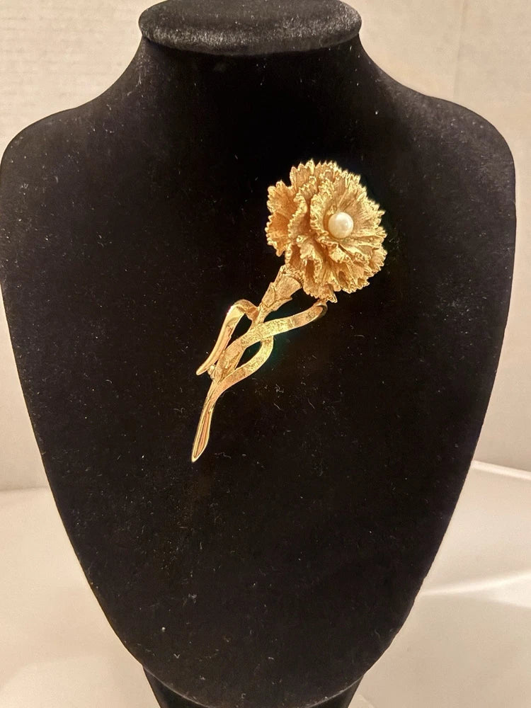 VTG Signed CARNATION Flower Brooch Large GoldTone Faux Pearl Figural 3Ó Carnation