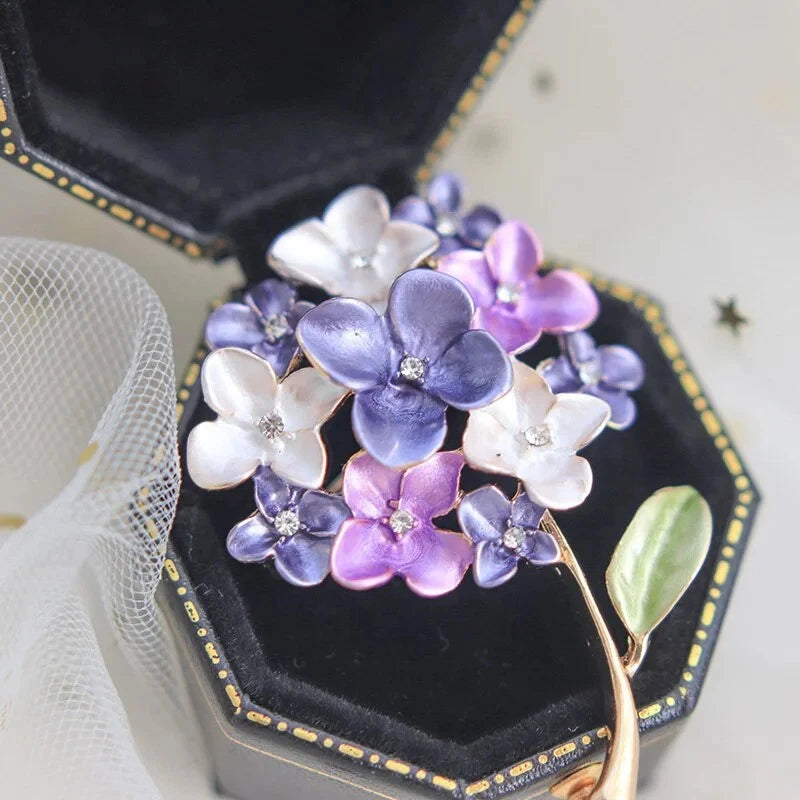 Creative Purple Hydrangea Plant Flower Brooch Ladies Pin Brooch Accessories Hydrangea
