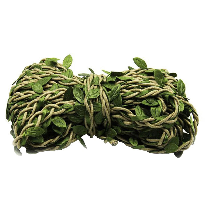 Artificial green vine garland with leaf clusters
