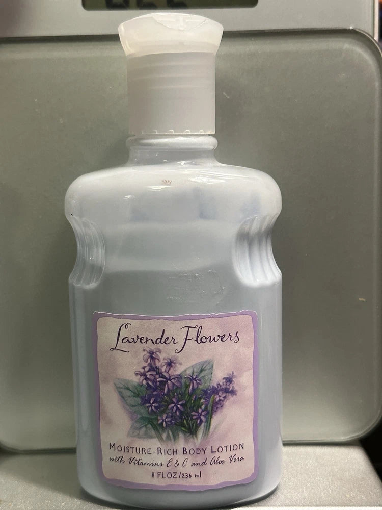 Bath & Body Works Lavender Flowers moisture-rich body lotion, light purple bottle
