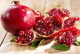 Punica Granatum 25 Seeds Pomegranate Edible Fruit Shrub Tree Ornamental Bonsai Flowering Plants