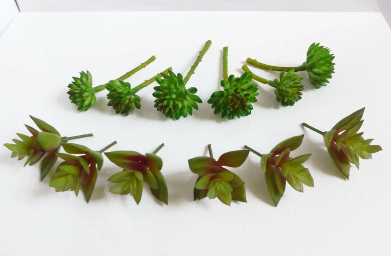 Set of 12 miniature artificial succulents with green leaves and reddish tips