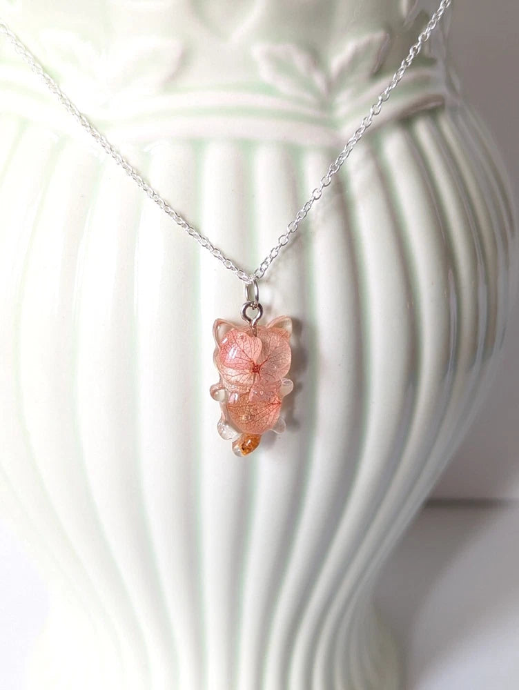 Handmade Real Flower Resin Necklace Hydrangea Cat Pendant Unique Gift For Her Hydrangea