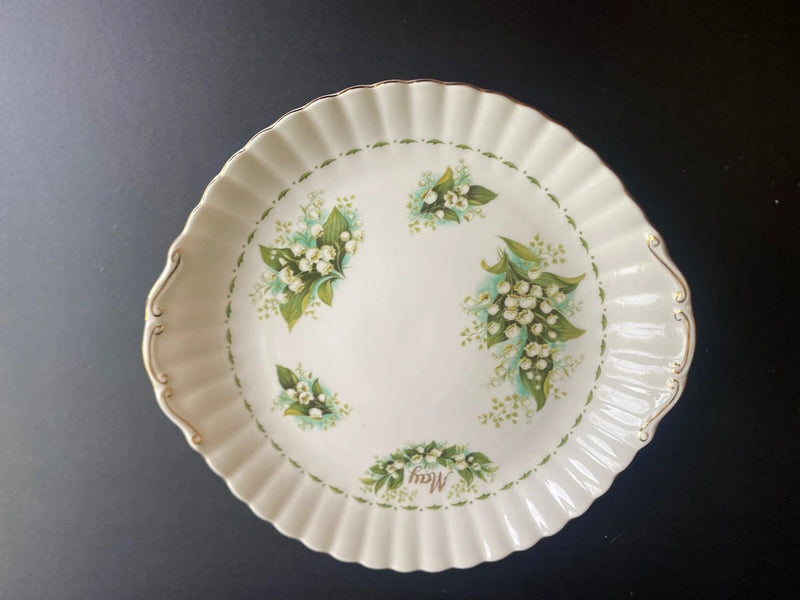 Royal Albert Flower Of The Month May Lily Of The Valley Handled Cake Plate Lily