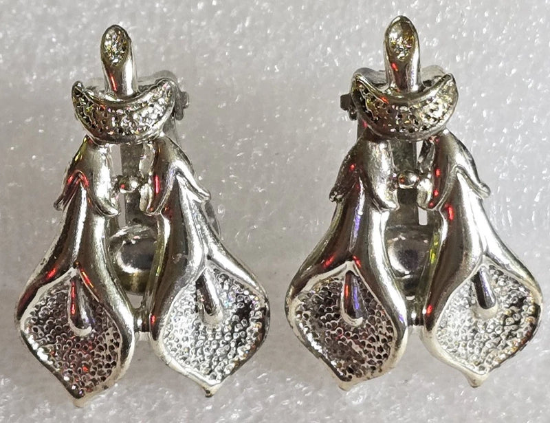 Vintage Flowers Lilies Embossed Art Nouveau style Floral Clip On Earrings Lily