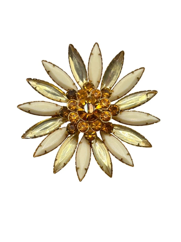 Daisy Flower Pin Brooch Gold Tone Prong Set Pale Yellow Acrylic Rhinestones Sunf Sunflower