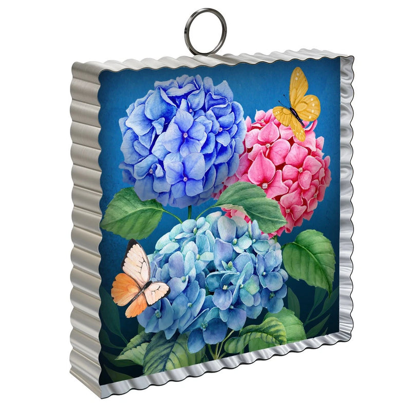Blue and pink hydrangea metal mini moment sign with scalloped edges and hanging ring