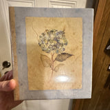 New View Cheri Blum Hydrangea Floral Slip-In Photo Album 4x6 Blue Beige Hydrangea
