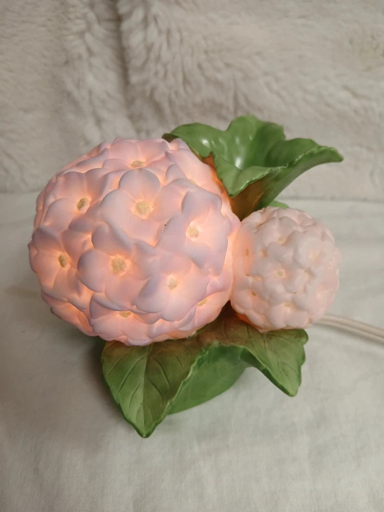Vtg Avon Porcelain Hydrangea Flower Night Light Oil Diffuser PurplePink Flowers Hydrangea