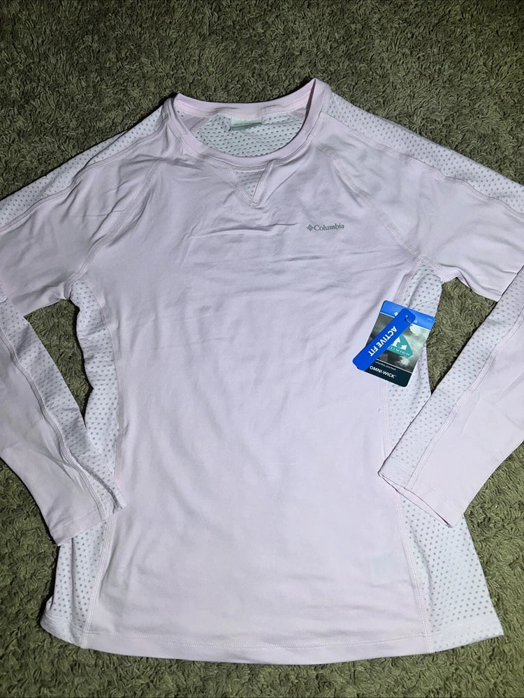 Women's Columbia light pink long-sleeve pullover shirt with zip neck
