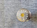 Daisy Flower Lapel Pin Tie Tack Silver Tone White Yellow Enamel Clutch Back Daisies
