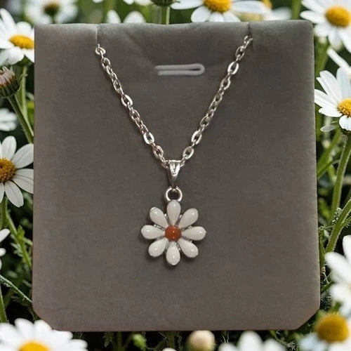 Daisy Flower Drip Oil Charm Pendant Necklace Floral Jewelry Small Summer Wear Daisies