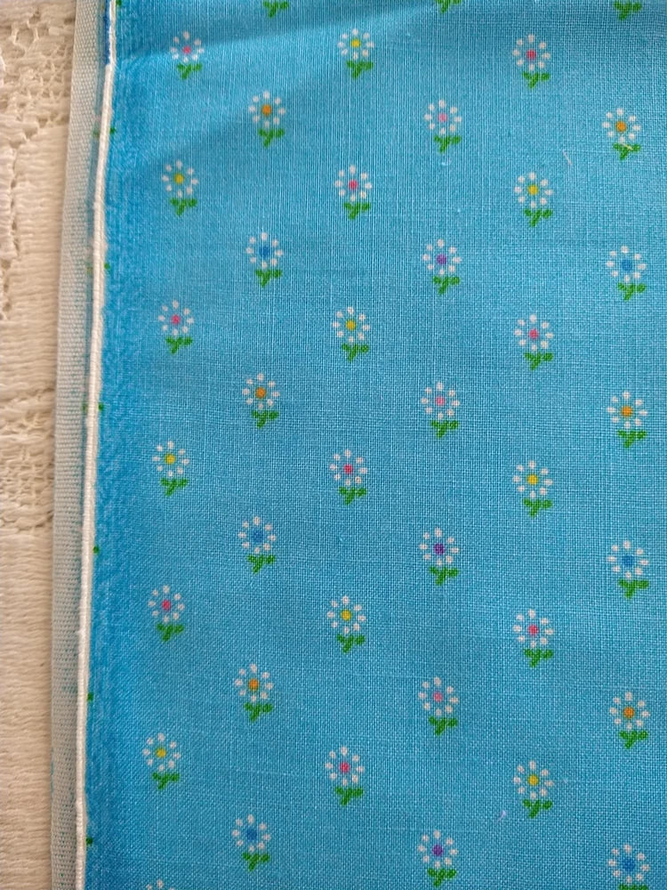 Vintage Blue Calico Floral Cotton FABRIC Tiny Flowers BTFQ 18x22" Flowering Plants