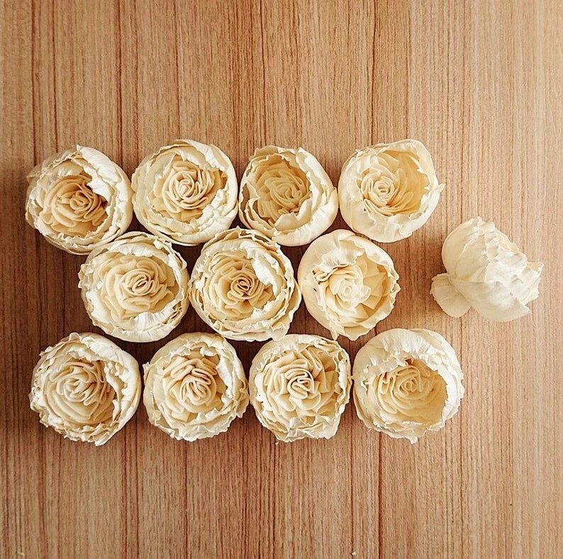 Ivory sola wood diffuser rose flowers, small 3D blooms in a cluster