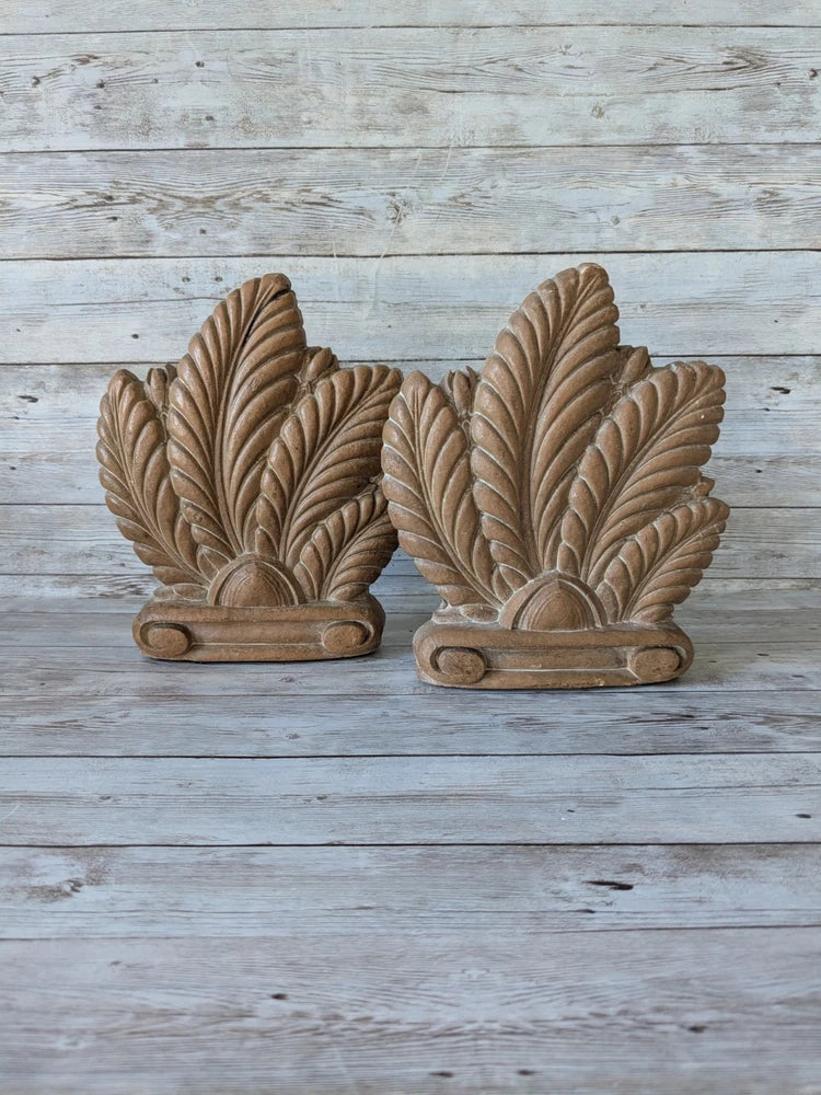 Art Deco Syroco Bookends Pampas Grass Plumes Vintage Wood Composite Pampas Grass